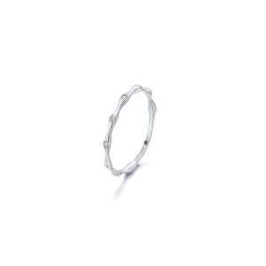 Anillo Oro Blanco y Diamantes LECARRÉ
