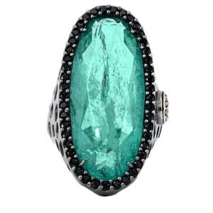 Anillo Plata y Oro laminado 18k, cuarzo, esmeralda y espinelas.